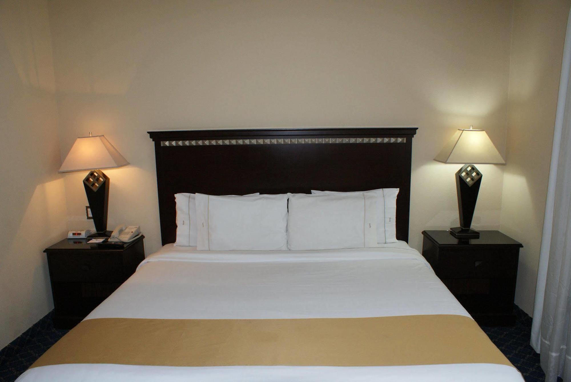 Holiday Inn Express Mexico Santa Fe By Ihg Exterior foto