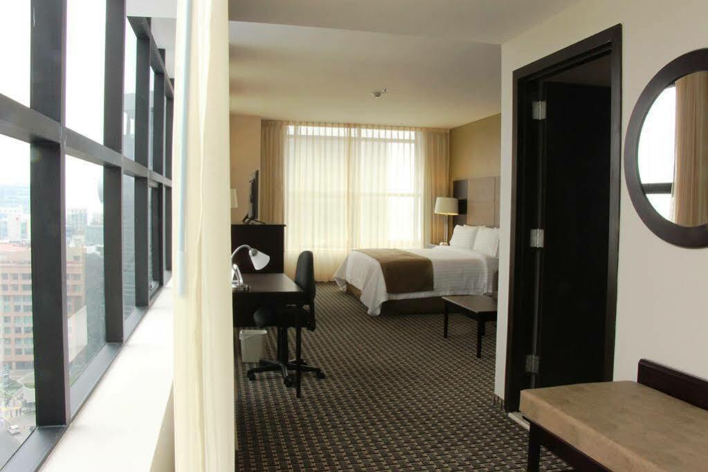 Holiday Inn Express Mexico Santa Fe By Ihg Exterior foto